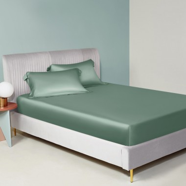 Celadon Green 22 Momme Mulberry Silk Fitted Sheet UK for Sale