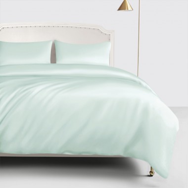 Light Cyan 22 Momme Mulberry Silk Duvet Cover UK for Sale