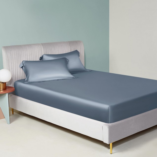 Misty Blue 22 Momme Mulberry Silk Sheet Set UK for Sale Misty Blue 22 Momme Mulberry Silk Sheet Set UK for Sale