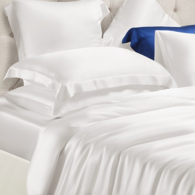 White 22 Momme Mulberry Silk Duvet Cover UK for Sale White 22 Momme Mulberry Silk Duvet Cover UK for Sale